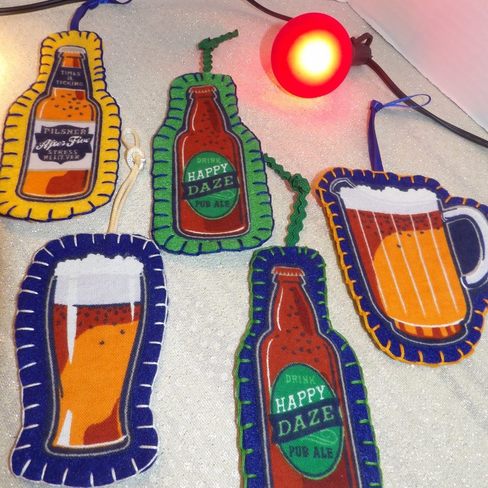 Set of 5 Handmade Felt BEER Ornaments / Beer Bottle, Pitchers, Glasses!